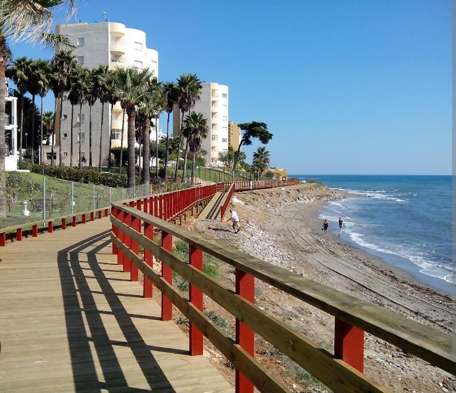 AlgaidaBeach-PaseoLitoral Sitio de Calahonda Bagian luar foto